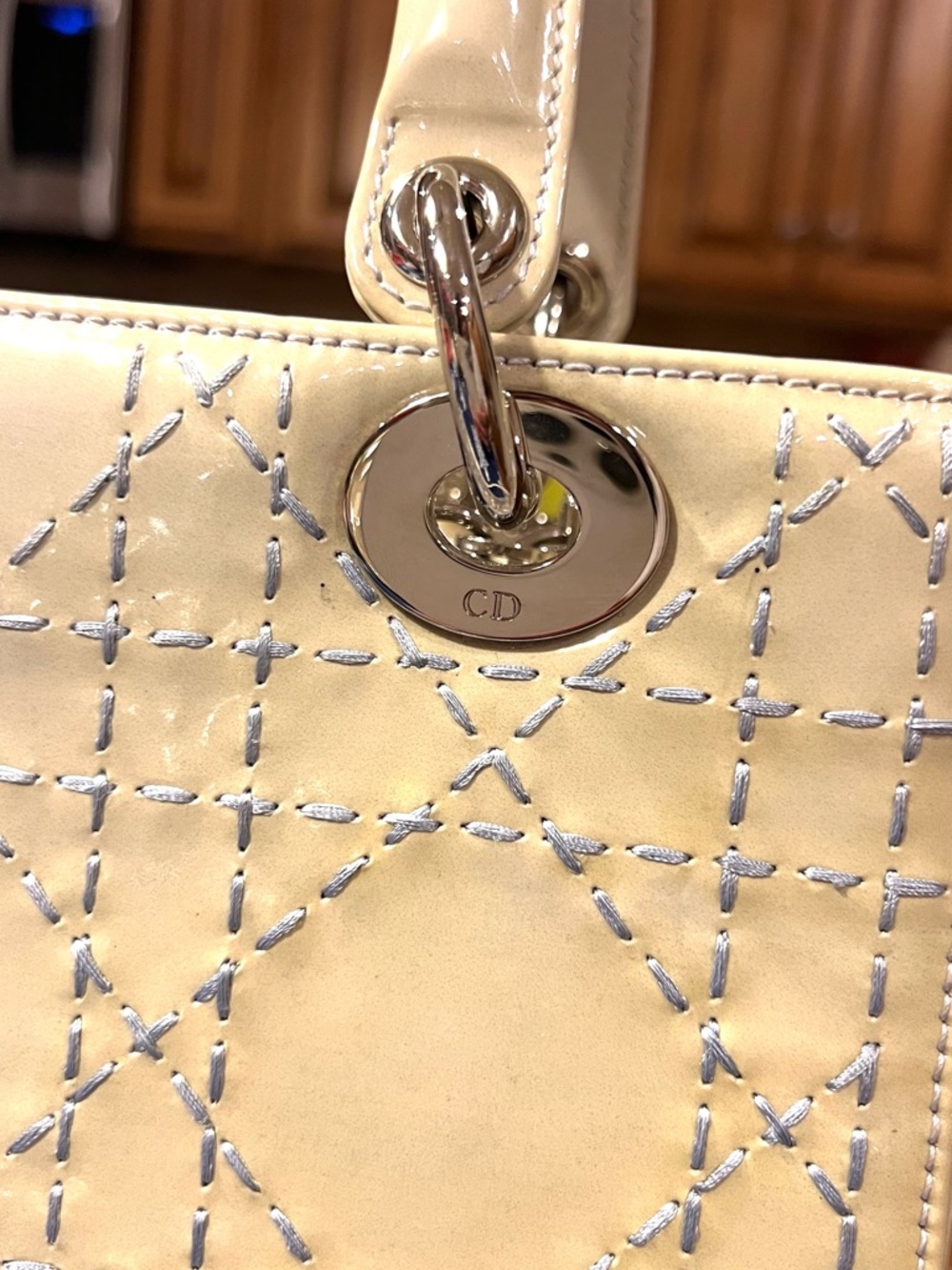 Lady Dior Leather Medium Ombre Patent Cannage satchel Limited Edition - Picture 5 of 11